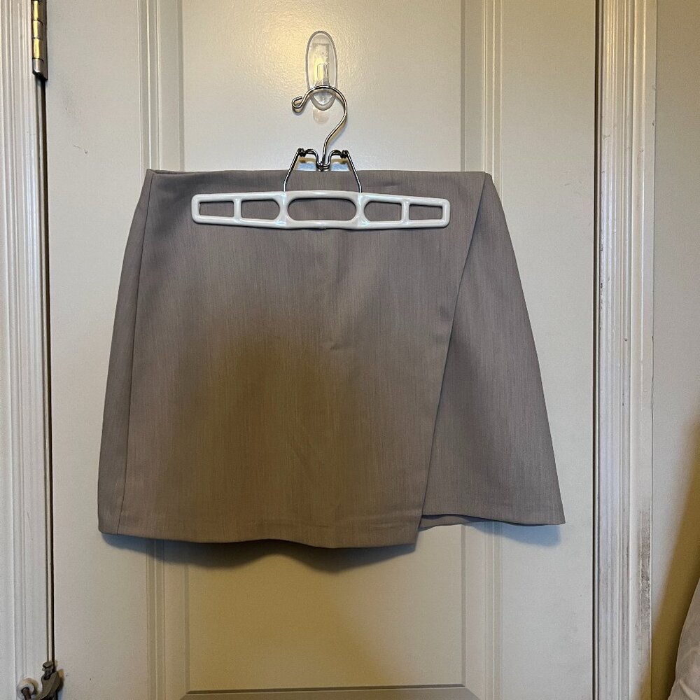 Abercrombie & Fitch L Menswear Wrap Mini Skort